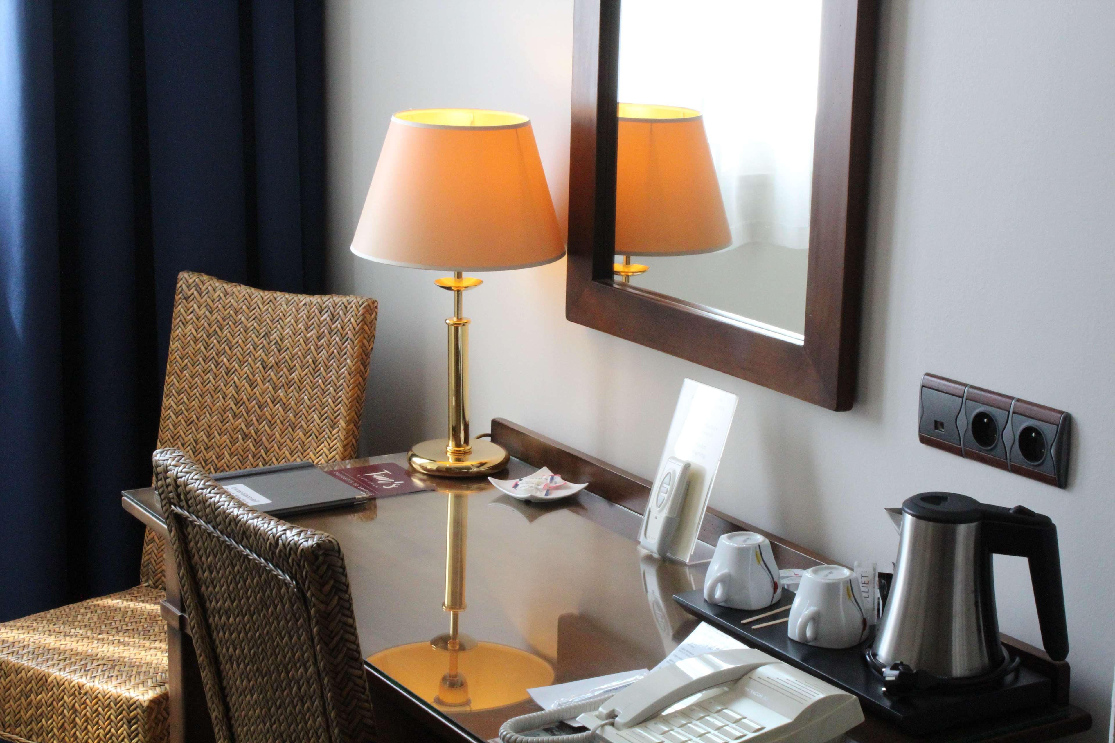 Best Western De Diane Nevers Dış mekan fotoğraf